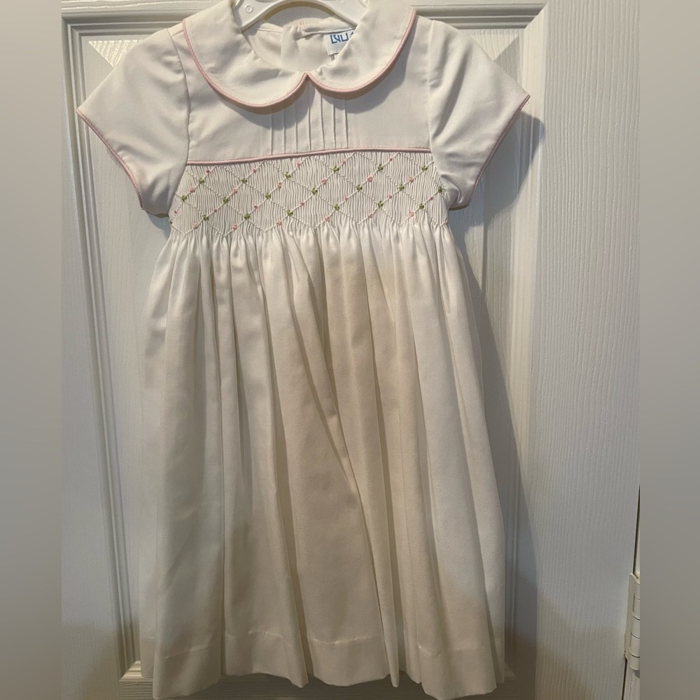 NWOT Stunning Luli & Me Smocked Girl’s Dress
